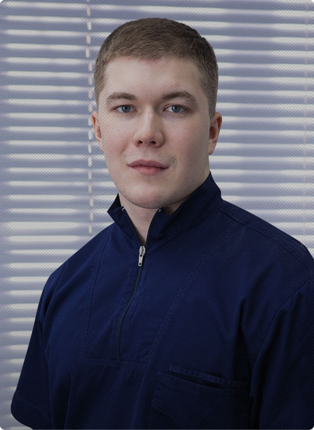 Шустов Марк Дмитриевич